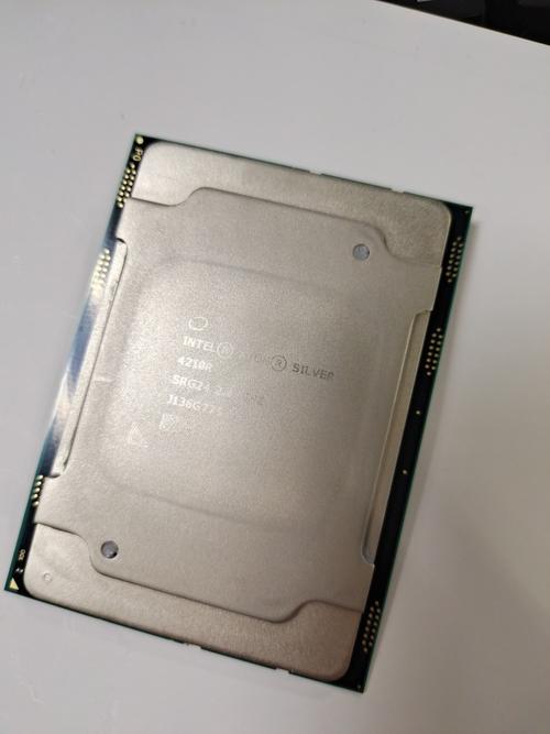 服务器一般用的是什么cpu