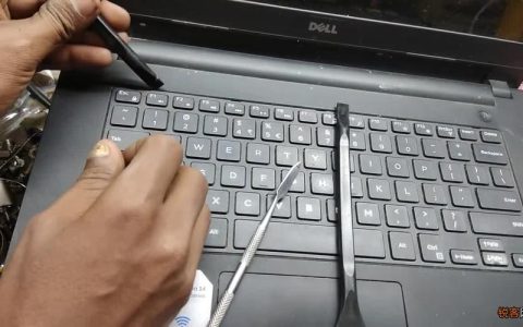 如何启动联想Yoga 900，找到正确的开机按钮