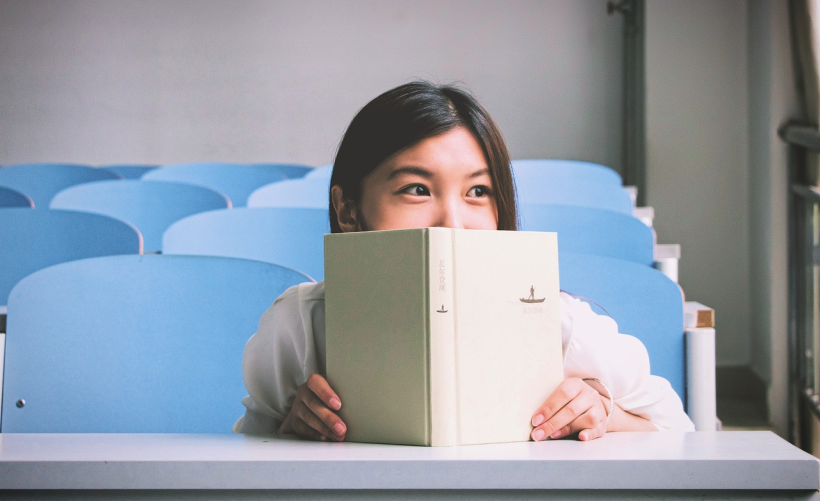 如何在Windows 8中找到隐藏的菜单选项? 如何在Windows 8中找到隐藏的菜单选项?