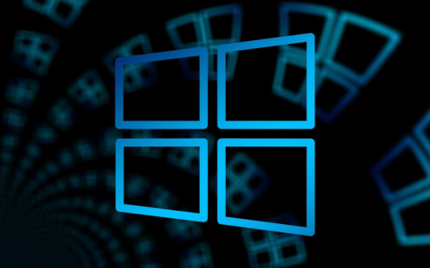 如何在Windows系统中定位恢复注册表的备份文件？