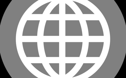 在配置内容分发网络（CDN）时，源站的域名证书是否需要与CDN的域名证书保持一致？