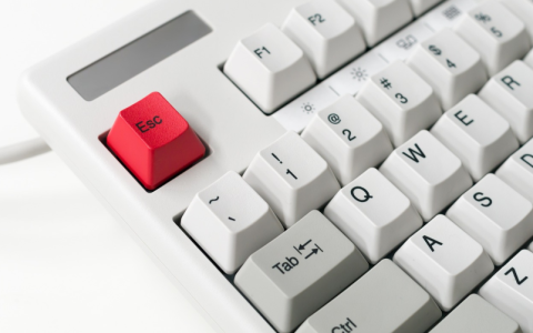 为什么9100cdn打印机上的颜色C灯会亮起？